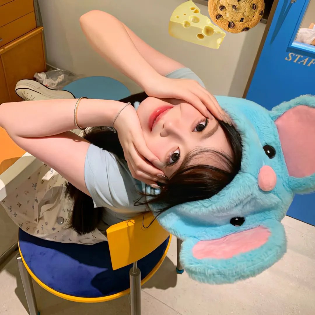 鹅卵石海报